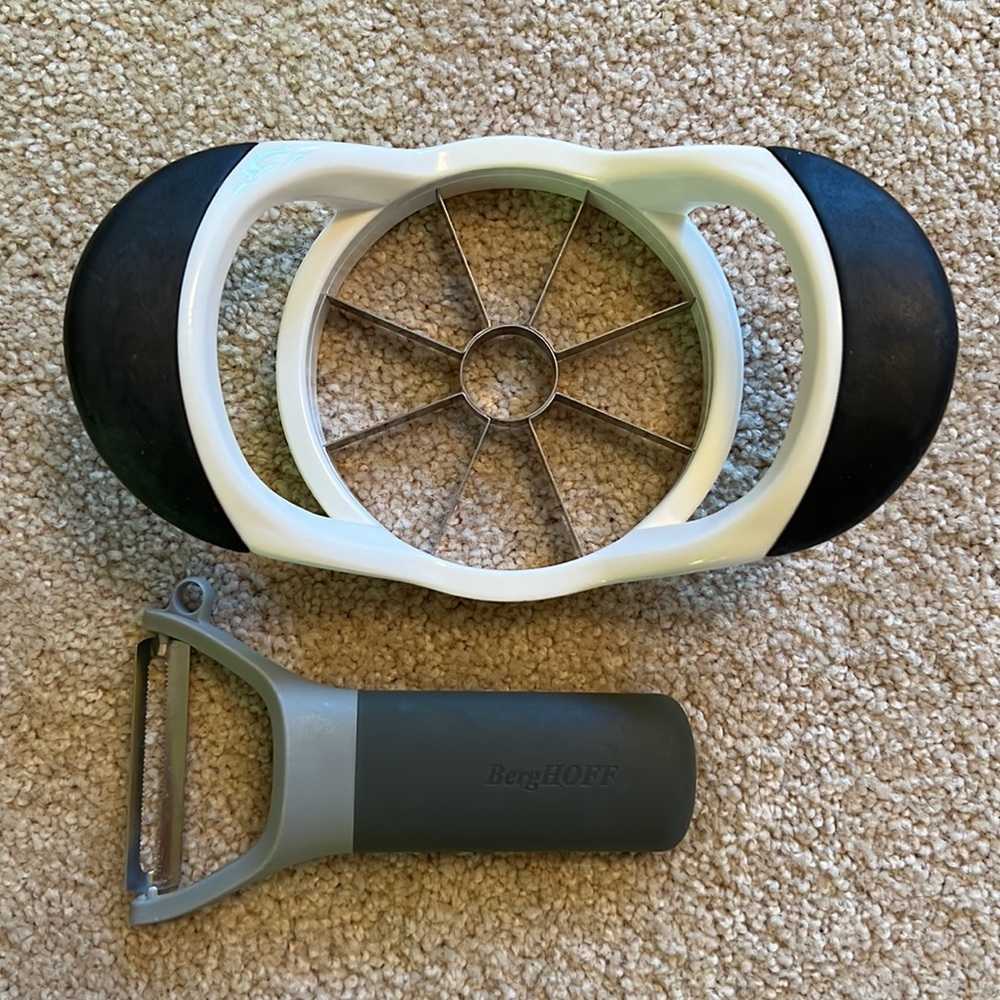 BergHOFF Apple Peeler & Slicer